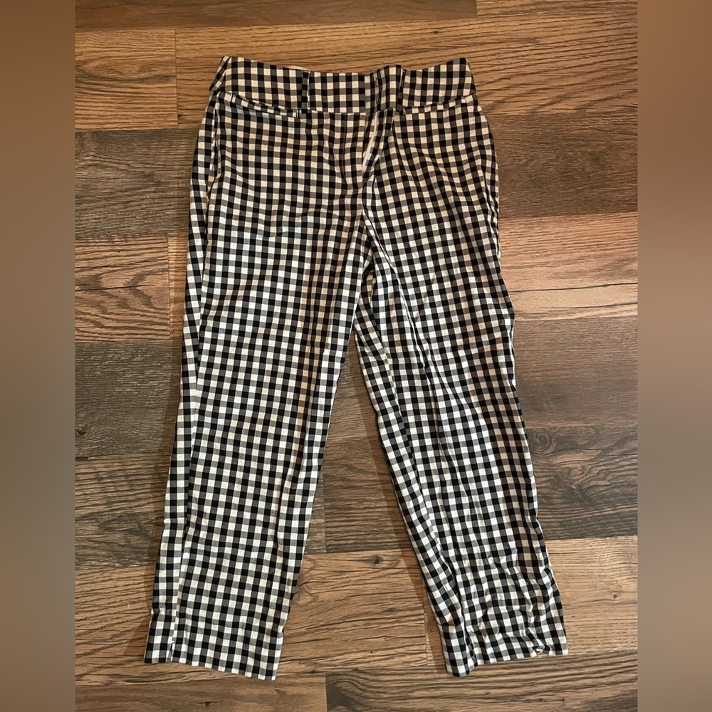 Ann Taylor Signature Crop Pants